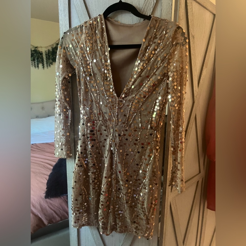 Small cocktail dress new never worn